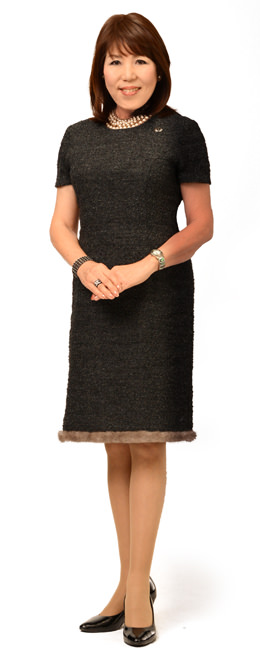 ダイアナ リモーネ チーフお写真