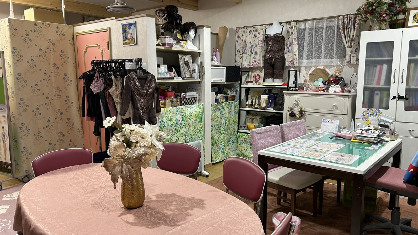 ダイアナ ＲＩＫＯ 店舗内装